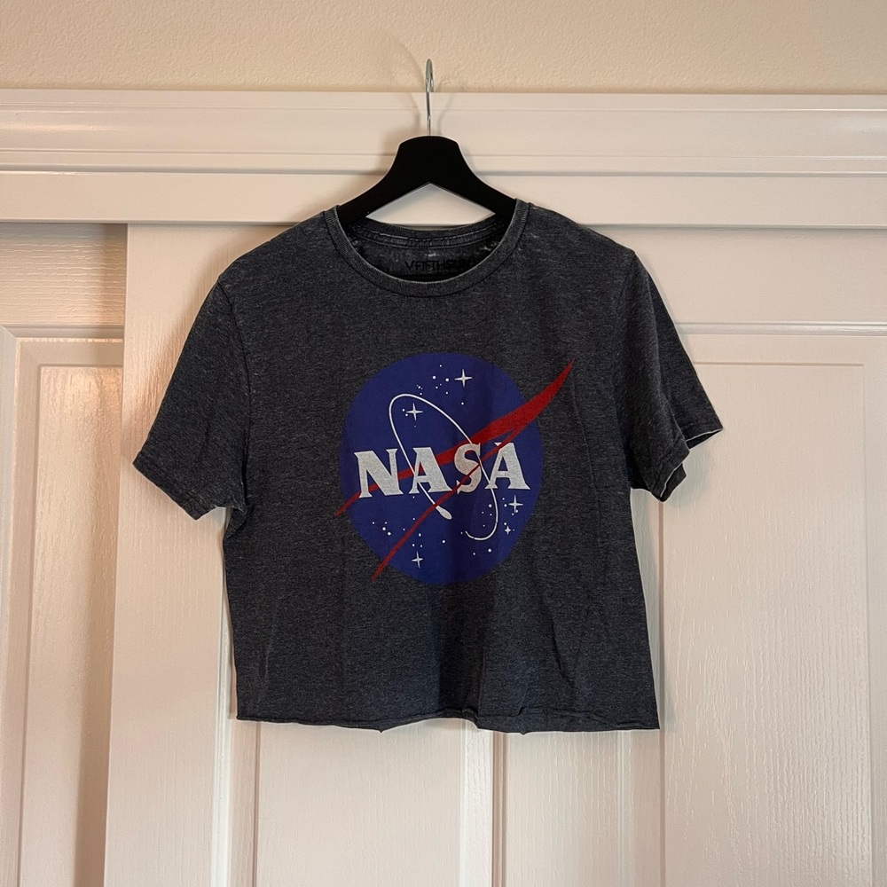 Women's Gray Short Sleeve Tee